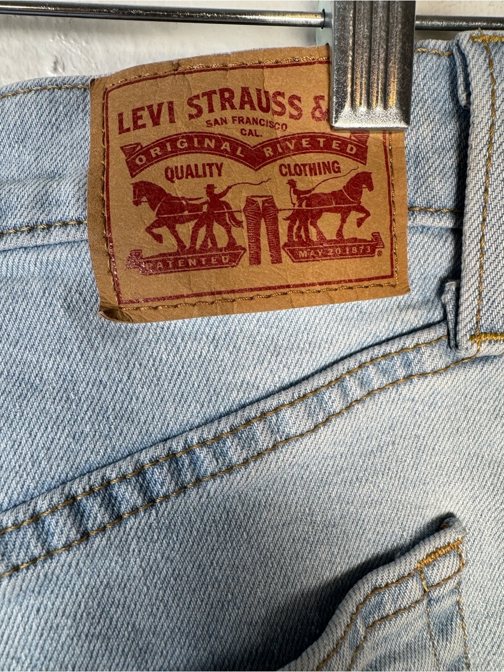 Levi’s Ribcage Straight Raw Hem Jeans Light Wash Women’s 26 Ankle - Picture 8 of 12